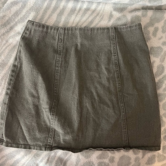 olive green zip skirt - Picture 4 of 4